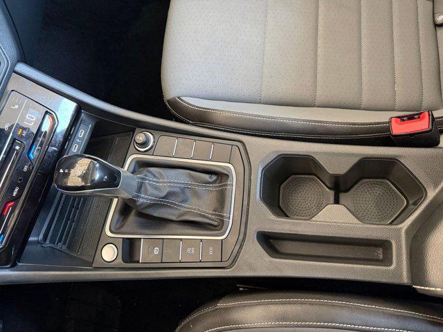 Photo of 2025 Deep Black Pearl Volkswagen Jetta