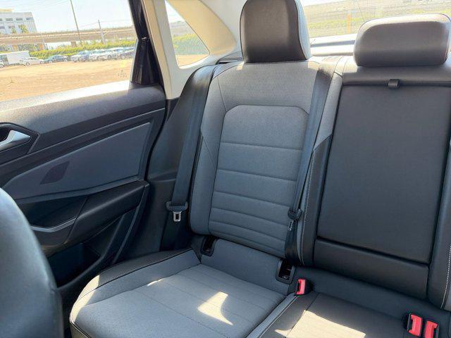 Photo of 2025 Deep Black Pearl Volkswagen Jetta