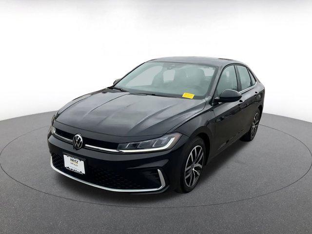 Photo of 2025 Deep Black Pearl Volkswagen Jetta