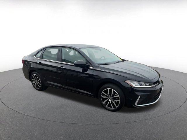 Photo of 2025 Deep Black Pearl Volkswagen Jetta