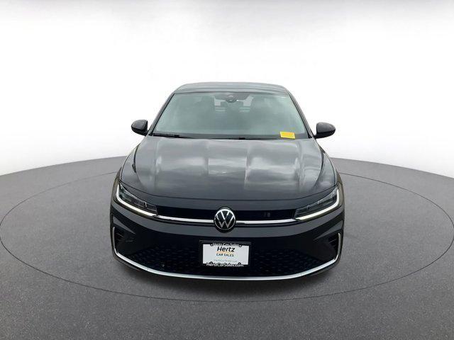 Photo of 2025 Deep Black Pearl Volkswagen Jetta
