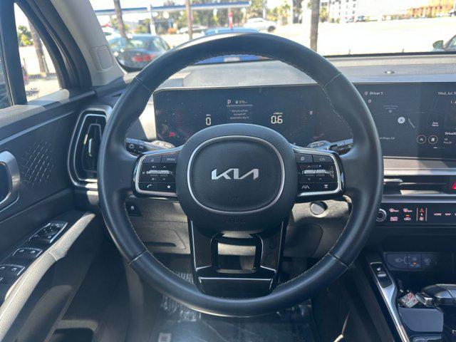 Photo of 2024 Everlasting Silver Kia Sorento
