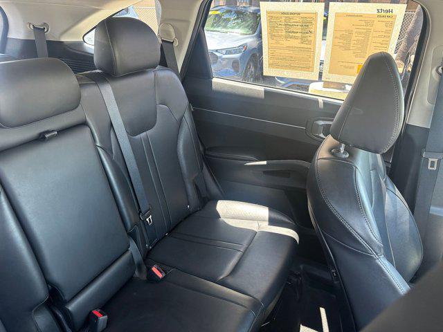 Photo of 2024 Everlasting Silver Kia Sorento
