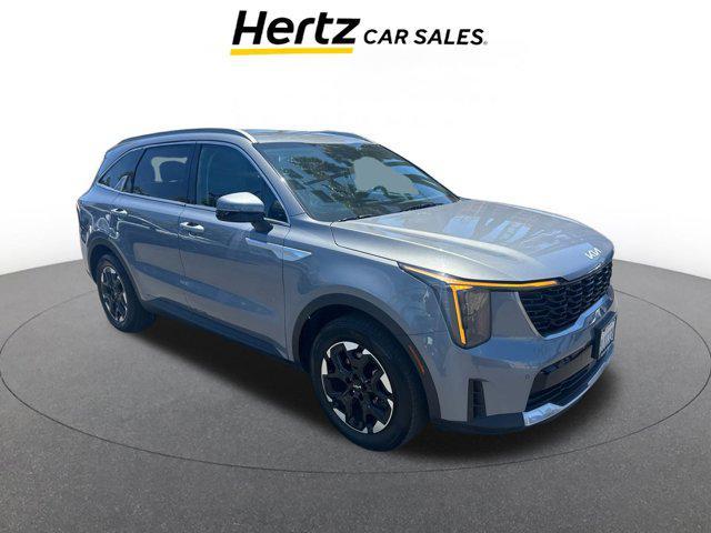 Photo of 2024 Everlasting Silver Kia Sorento