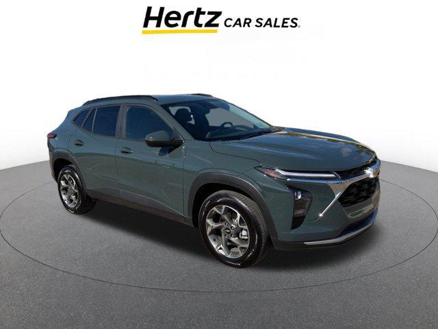 Photo of 2025 Cypress Gray Chevrolet Trax