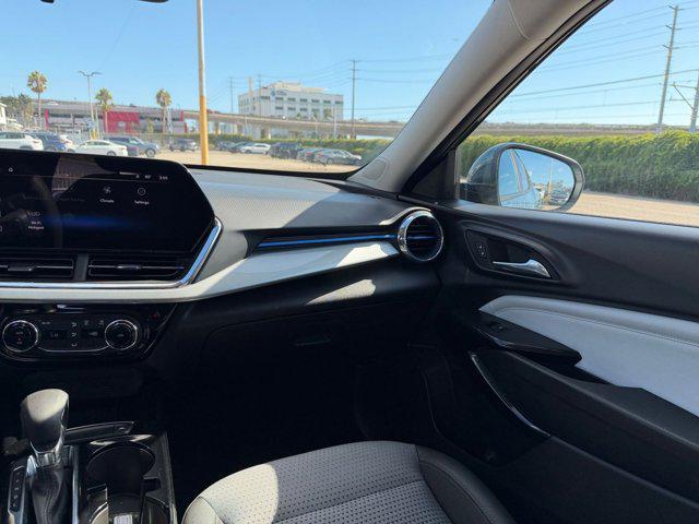 Photo of 2025 Cypress Gray Chevrolet Trax