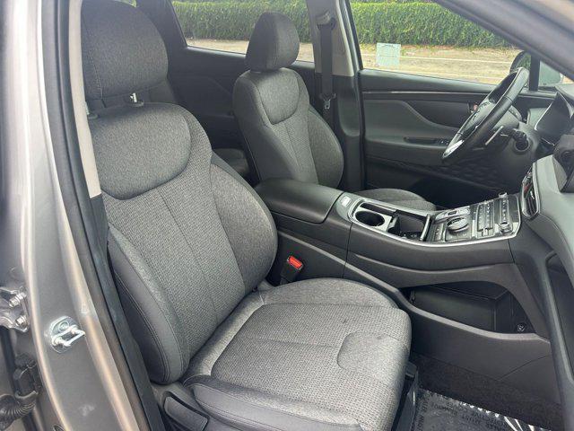 Photo of 2023 Shimmering Silver Hyundai SANTA FE