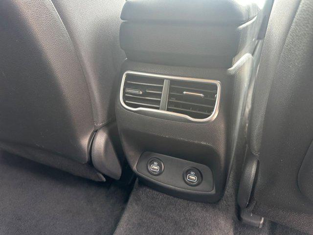 Photo of 2023 Shimmering Silver Hyundai SANTA FE