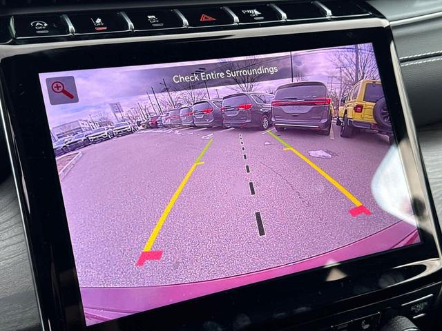 Photo of 2025 Velvet Red Pearlcoat Jeep Grand Cherokee