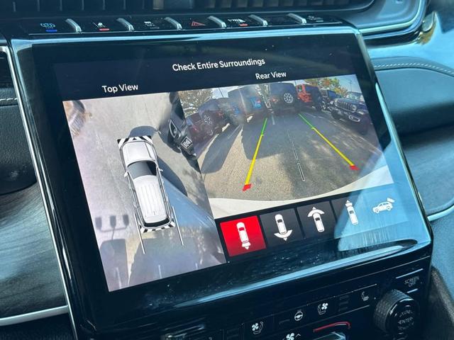 Photo of 2023 Bright White Clearcoat Jeep Grand Cherokee 4xe