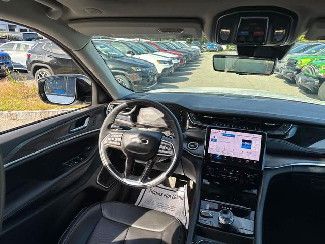 Photo of 2023 Bright White Clearcoat Jeep Grand Cherokee 4xe