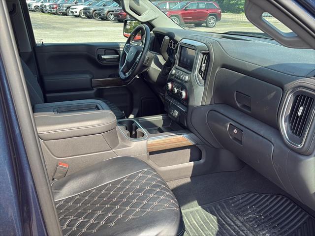 Photo of 2022 Northsky Blue Metallic Chevrolet Silverado 1500