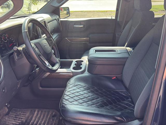 Photo of 2022 Northsky Blue Metallic Chevrolet Silverado 1500