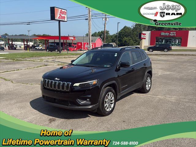 Photo of 2022 Diamond Black Crystal Pearlcoat Jeep Cherokee