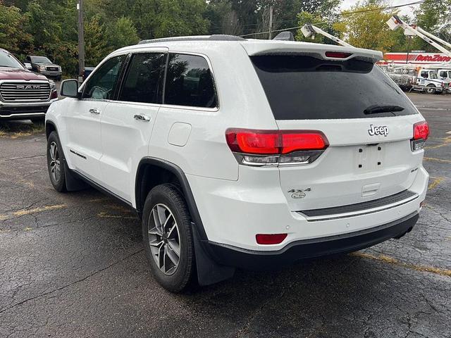 Photo of 2020 Bright White Clearcoat Jeep Grand Cherokee
