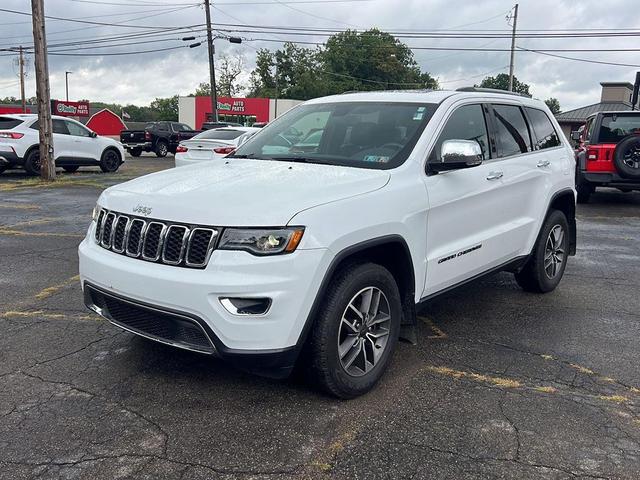 Photo of 2020 Bright White Clearcoat Jeep Grand Cherokee