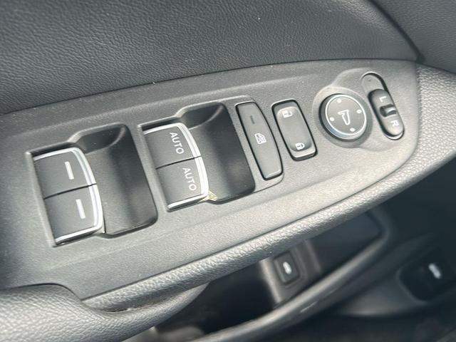 Photo of 2021 Crystal Black Pearl Honda Accord