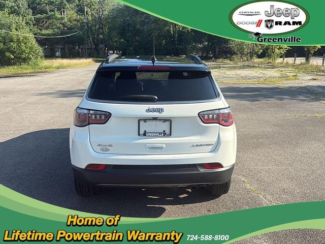 Photo of 2019 White Clearcoat Jeep Compass