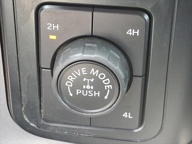 Photo of 2024 Agate Black Metallic Ford F-150