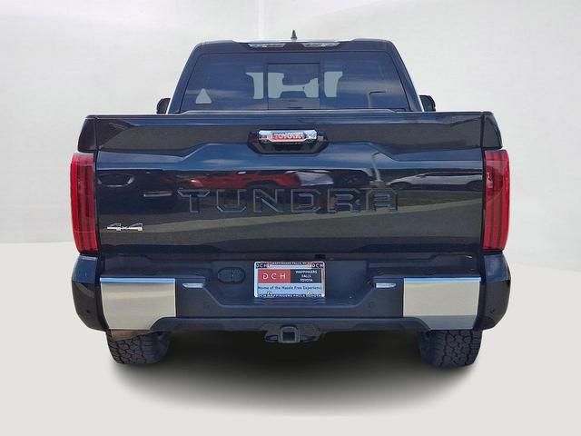 Photo of 2022 Midnight Black Metallic Toyota Tundra