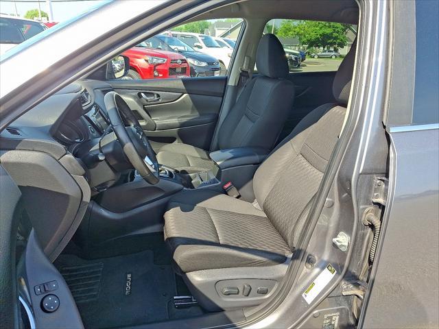 Photo of 2019 Gun Metallic Nissan Rogue