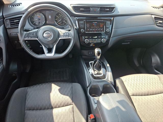 Photo of 2019 Gun Metallic Nissan Rogue