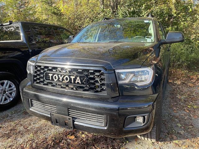 Photo of 2020 Midnight Black Metallic Toyota Sequoia