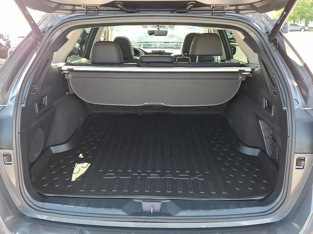 Photo of 2020 Gray Subaru Outback
