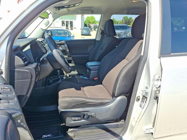 Photo of 2023 Classic Silver Metallic Toyota 4Runner