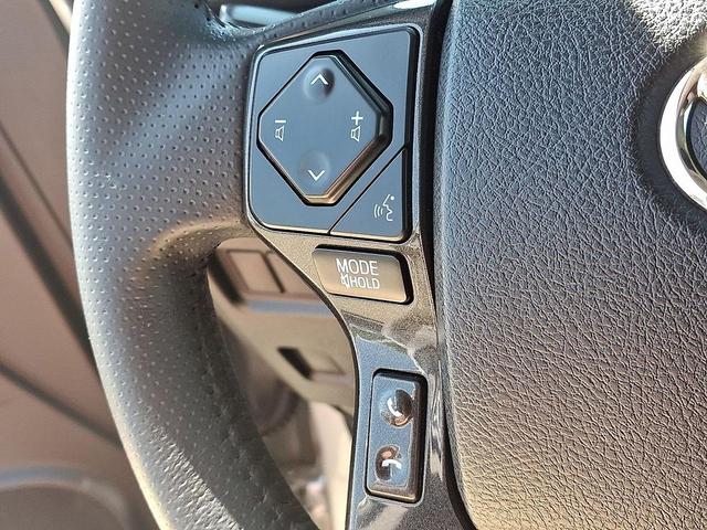 Photo of 2023 Classic Silver Metallic Toyota 4Runner