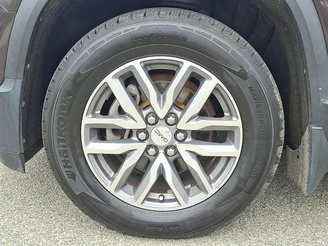 Photo of 2017 Iridium Metallic GMC Acadia