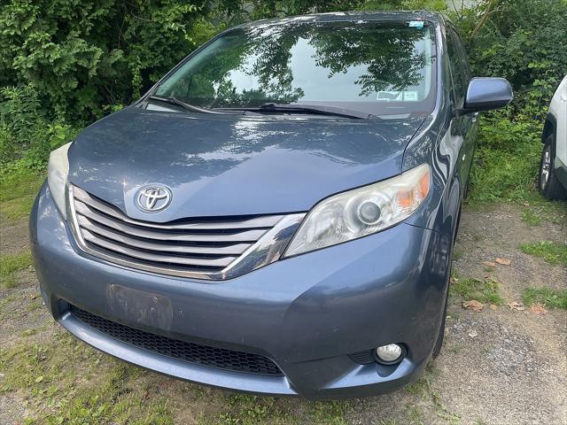 2016 Toyota Sienna