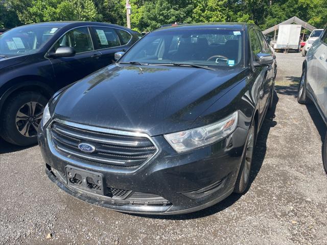 2016 Ford Taurus