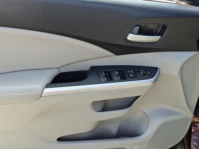 Photo of 2014 Basque Red Pearl II Honda CR-V