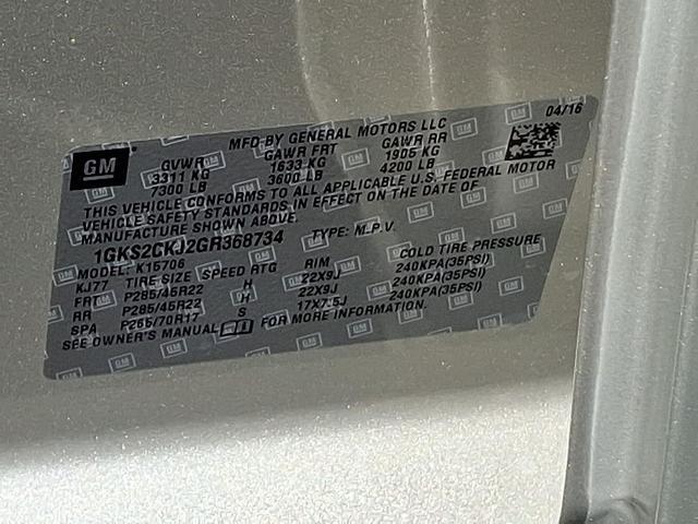 Photo of 2016 Sparkling Silver Metallic GMC Yukon