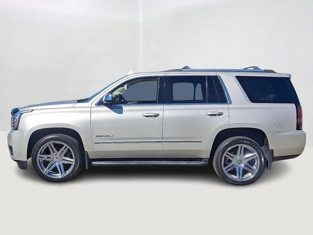 Photo of 2016 Sparkling Silver Metallic GMC Yukon