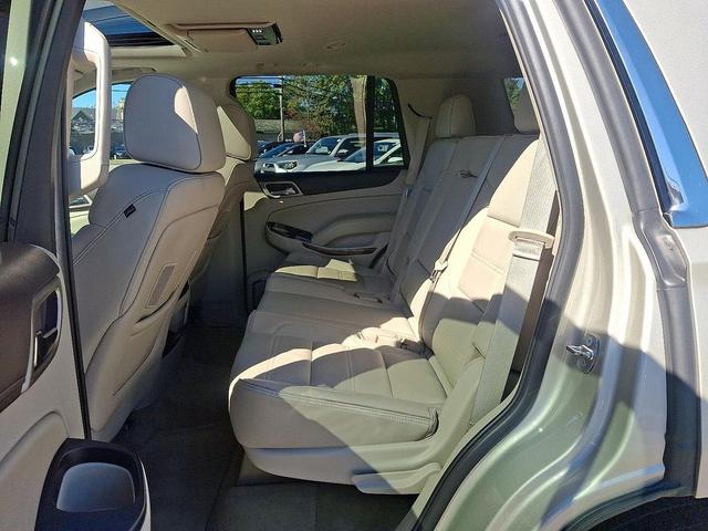 Photo of 2016 Sparkling Silver Metallic GMC Yukon