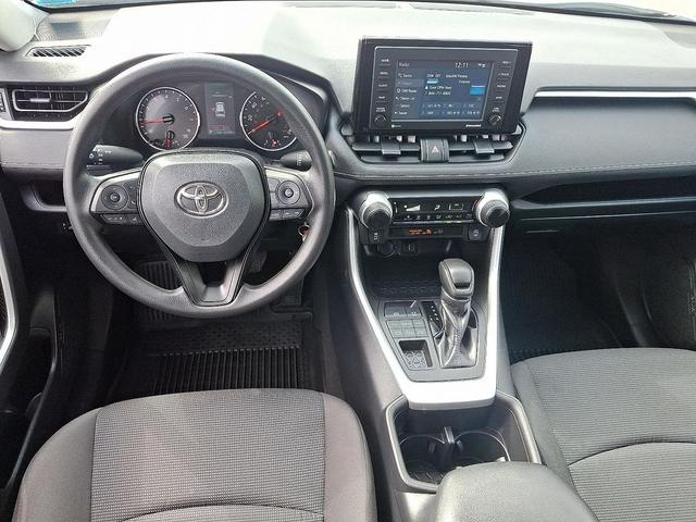 Photo of 2022 White Toyota RAV4