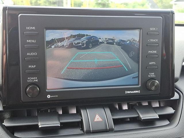 Photo of 2022 White Toyota RAV4