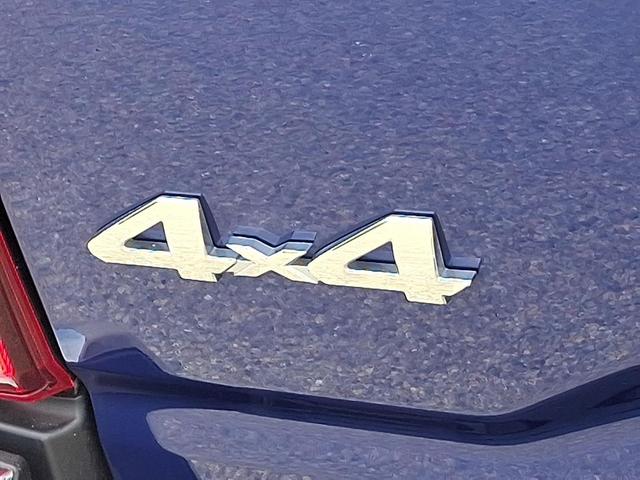Photo of 2022 Blue Crush Metallic Toyota Tacoma