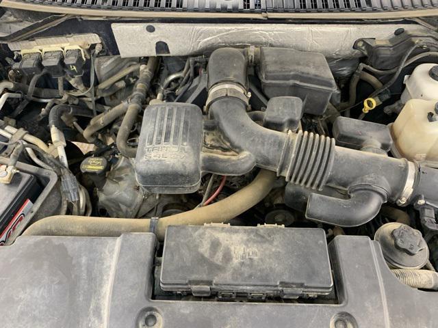 Photo of 2014 Blue Jeans Metallic Ford Expedition EL