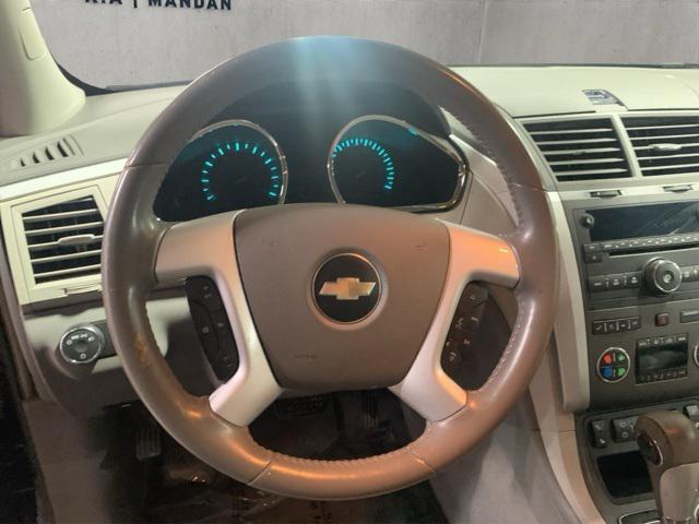 Photo of 2009 Dark Blue Metallic Chevrolet Traverse