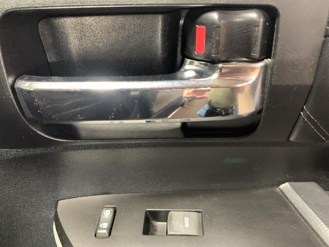Photo of 2017 Magnetic Gray Metallic Toyota Tundra
