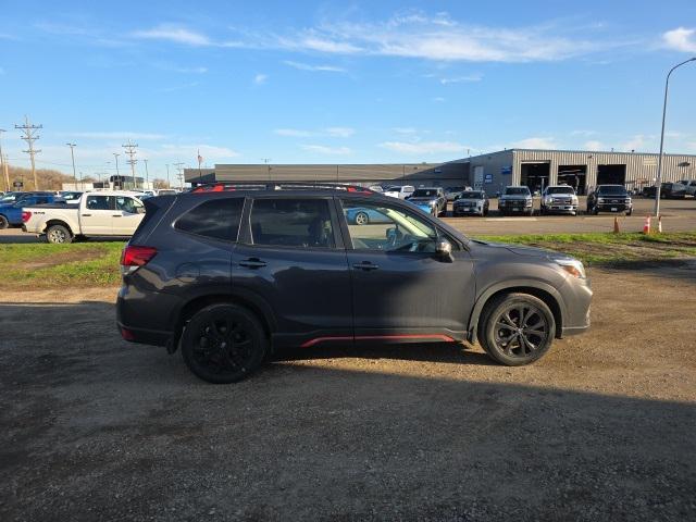 Photo of 2020 Magnetite Gray Metallic Subaru Forester