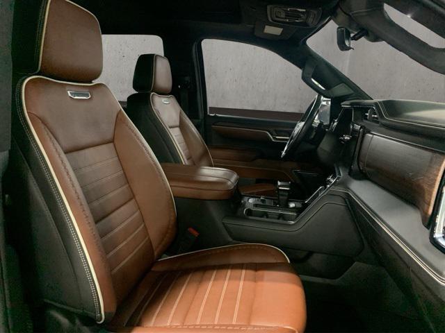 Photo of 2023 Onyx Black GMC Sierra 1500