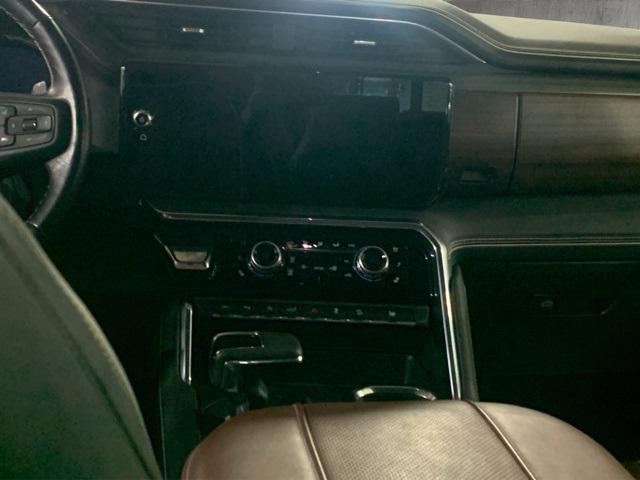 Photo of 2023 Onyx Black GMC Sierra 1500