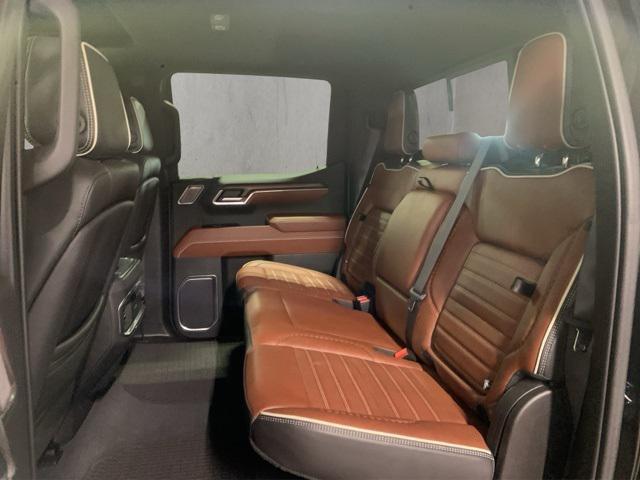 Photo of 2023 Onyx Black GMC Sierra 1500