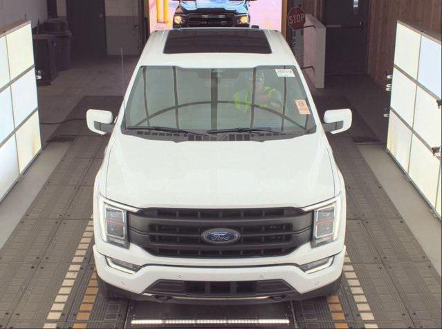 Photo of 2022 Oxford White Ford F-150