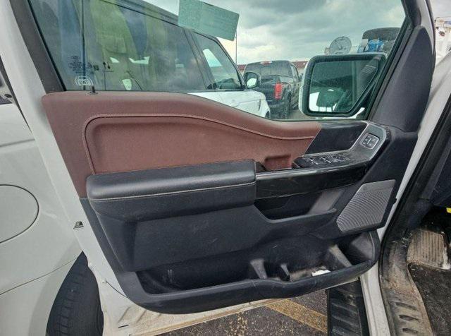 Photo of 2022 Oxford White Ford F-150