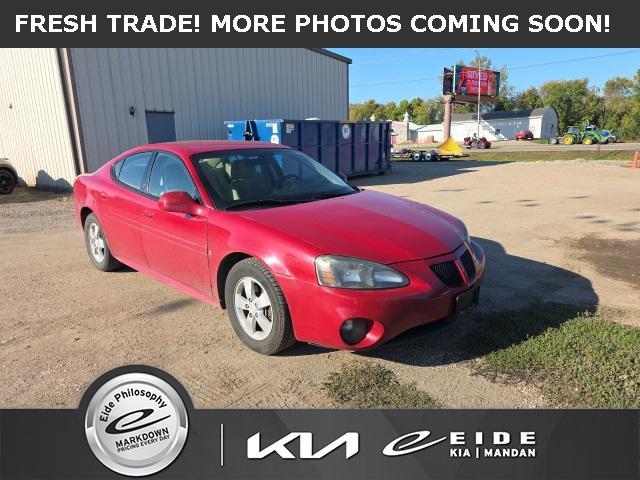 Photo of 2007 Red Pontiac Grand Prix